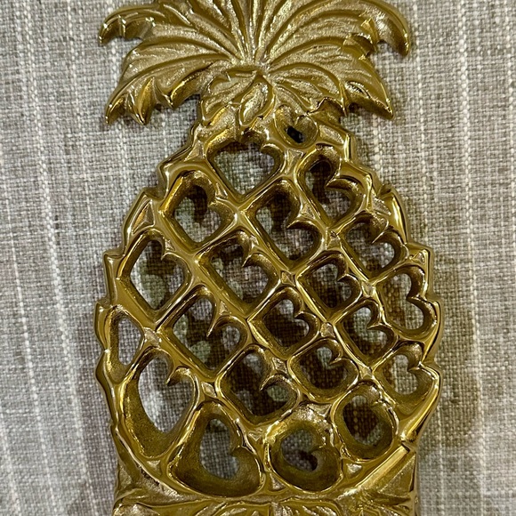 Virginia Metalcrafters Solid Brass Williamsburg Pineapple Bookends - Picture 2 of 3